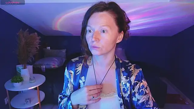 AuroraBorealis   online show from October 16, 6:49 am