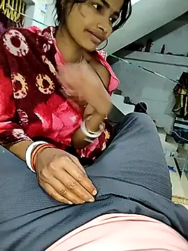 funnight4ubaby8456 online show from December 18, 7:51 pm