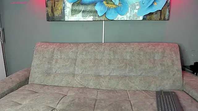 Amber Mateus online show from October 11, 7:13 am