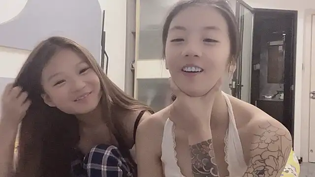 A-YY-TT online show from October 8, 3:49 pm