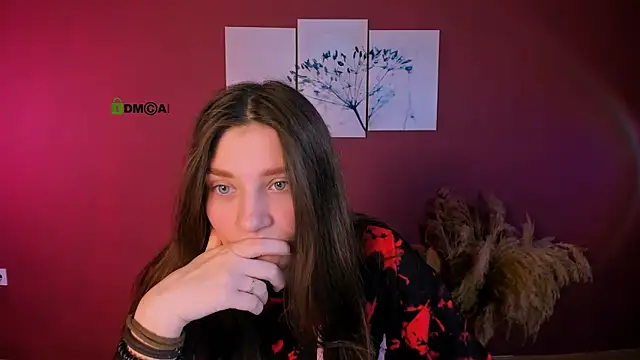 dana sweet   online show from November 7, 7:30 pm