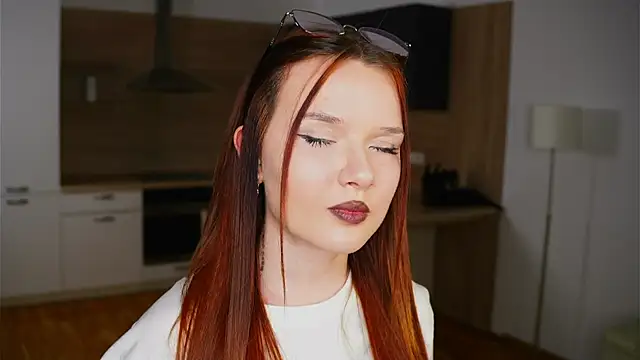 RonnieSchmertz online show from October 17, 5:05 pm