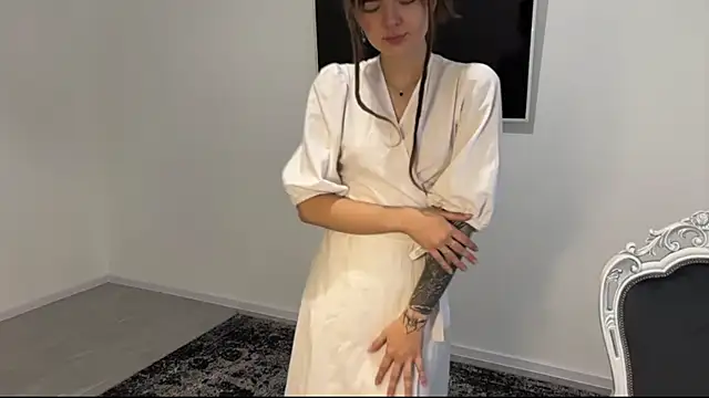 kitty4k online show from October 9, 4:16 am