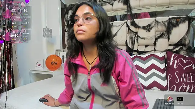 KimiAnal online show from October 27, 1:28 pm