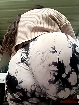 sofia athome online show from November 16, 10:10 pm