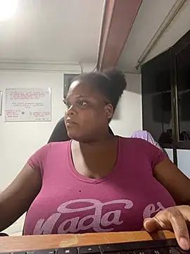 gabrielabrunette69 online show from March 12, 12:02 am