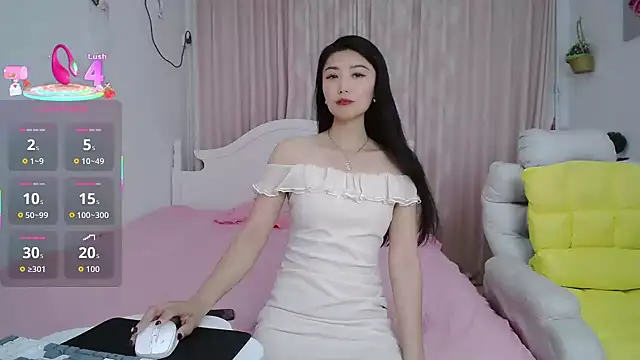 singerxiao online show from March 17, 8:07 am