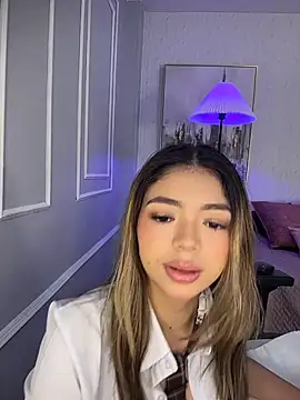 HoneyMollyX online show from October 16, 1:25 pm