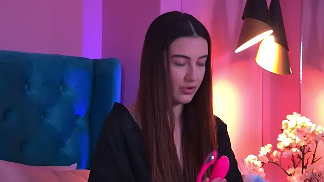 TaliaMorenne online show from November 8, 4:12 pm