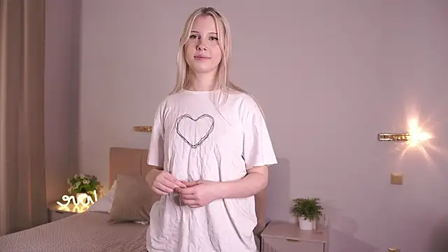 YiNizo online show from October 15, 9:12 am