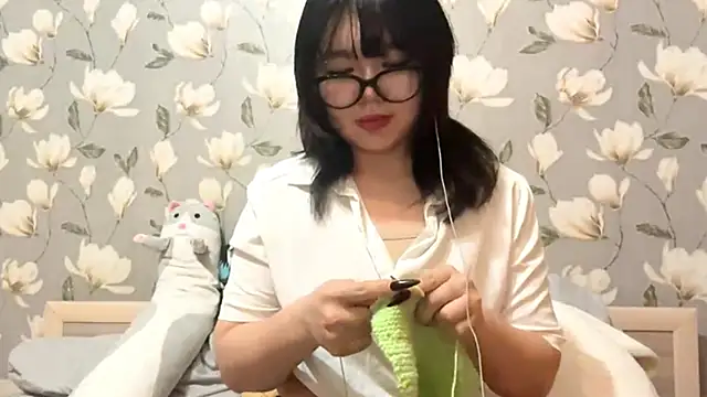 YunaMuse online show from October 10, 8:03 pm