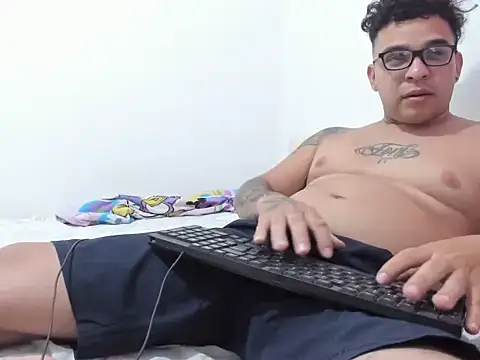 Beautiful mommy online show from November 2, 10:35 pm