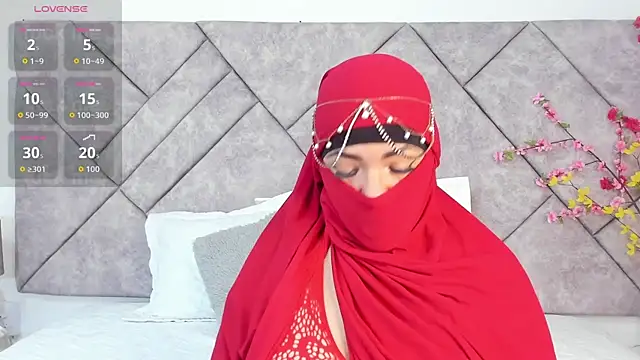  naylaa  online show from April 8, 3:30 am