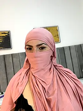  naylaa  online show from October 18, 4:26 am