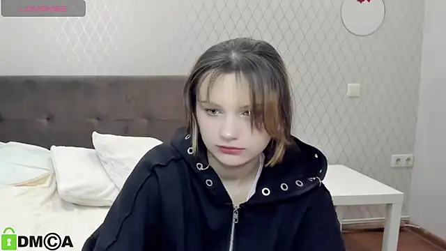 SofiMuse online show from October 10, 6:51 am