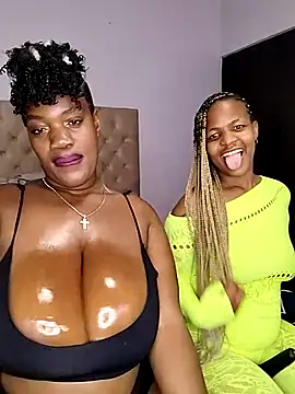 SweetBedroomEyez online show from August 8, 10:07 pm
