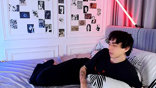 Night changers online show from October 19, 10:23 pm