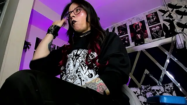 Evangelinejoness  online show from February 19, 11:54 am