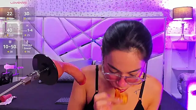 GabbiePrice online show from March 14, 12:06 pm