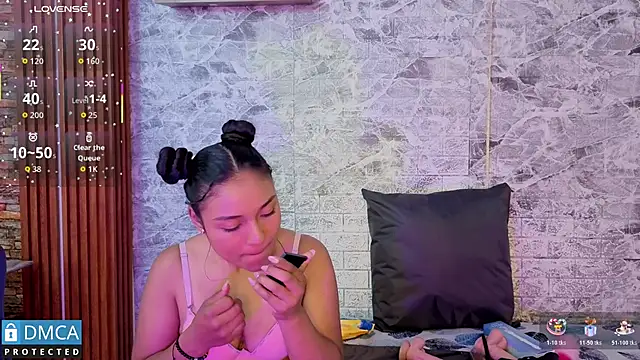 taylorexotic online show from November 21, 3:30 am