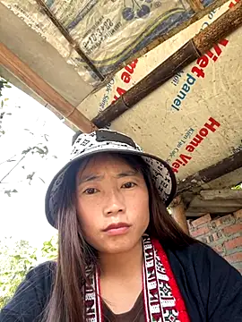 Snapshot of Maymay__ chatting on October 13, 7:55 am Maymay   online show from October 13, 7:55 am