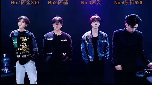 For-to-for404 online show from October 11, 10:53 am