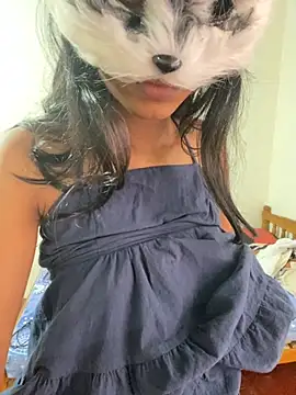 Shanudri77 online show from November 15, 6:25 am