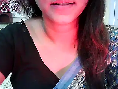 Model Srinika online show from October 25, 12:35 pm