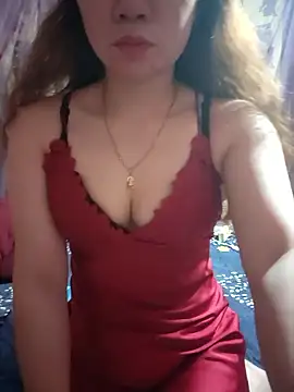 LeanaLy online show from January 11, 1:16 pm