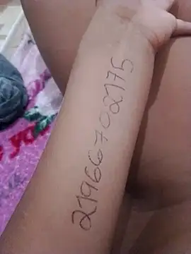 Camilanifeta online show from January 17, 1:24 am