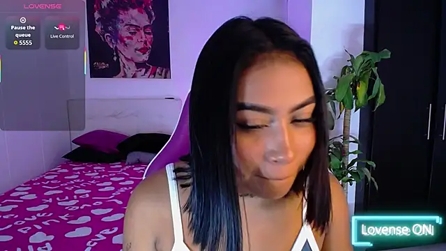 ebony moon1 online show from October 12, 2:41 pm