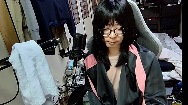 harinyanxxx online show from February 15, 6:51 pm