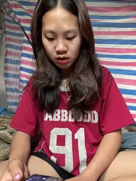 namicute online show from April 17, 12:35 am