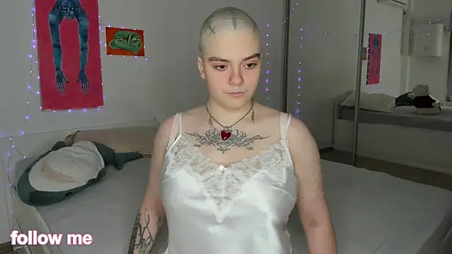 len be online show from November 5, 11:04 am