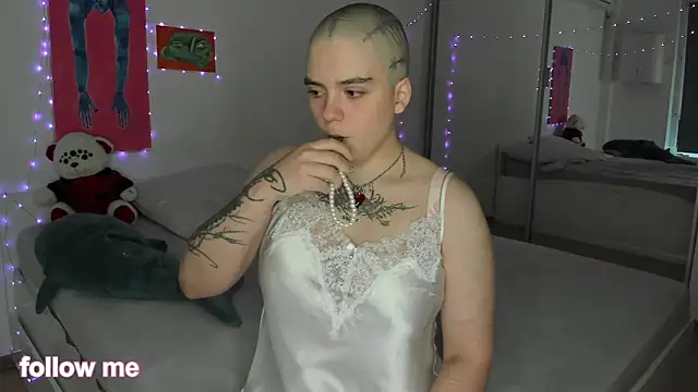 len be online show from October 27, 11:06 am