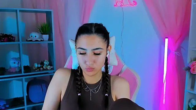 RebeckaThornton online show from November 14, 10:04 am