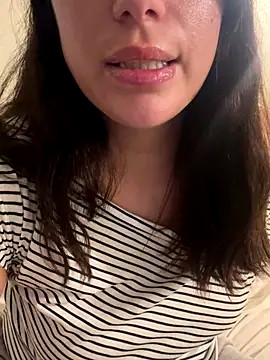 mamimamacitaaa online show from October 26, 6:14 pm