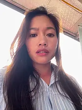 -Paige- online show from May 23, 2:21 am