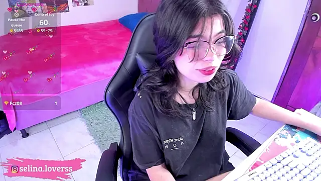 selina lovers  online show from March 20, 4:06 am