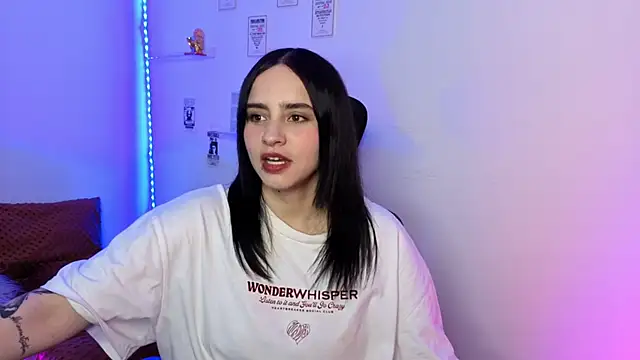 Emily Lindey online show from February 10, 3:42 am