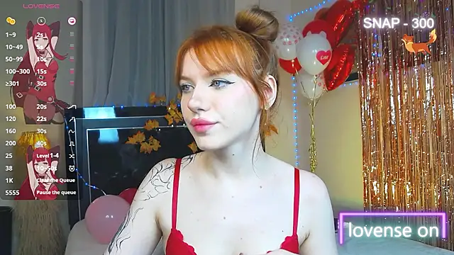 MeganNewCat online show from February 13, 9:38 pm