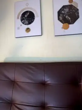 NovaFoxx online show from March 30, 8:08 pm