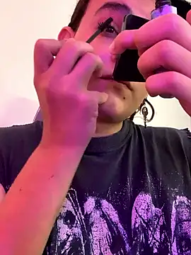 La-Gatiita-trans online show from October 19, 2:08 pm