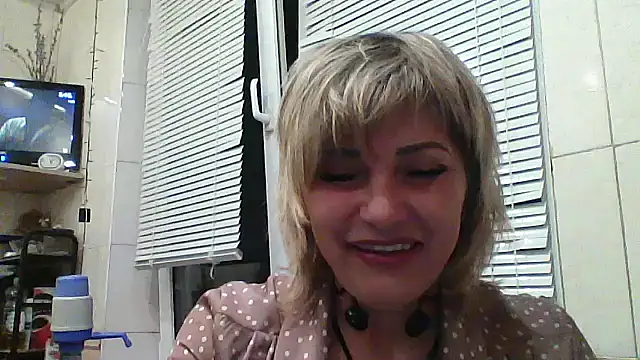 Lia Ray online show from October 15, 7:38 pm