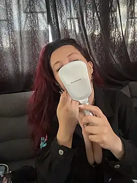 Zoe fire online show from January 11, 11:48 am