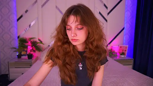 CuteeFoxy online show from October 28, 2:23 pm