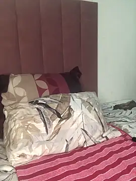 Bubbles156 online show from February 4, 7:39 pm