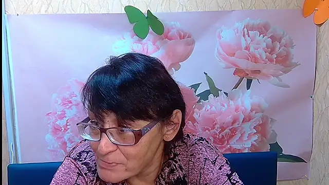 MeganSword online show from October 16, 11:35 am