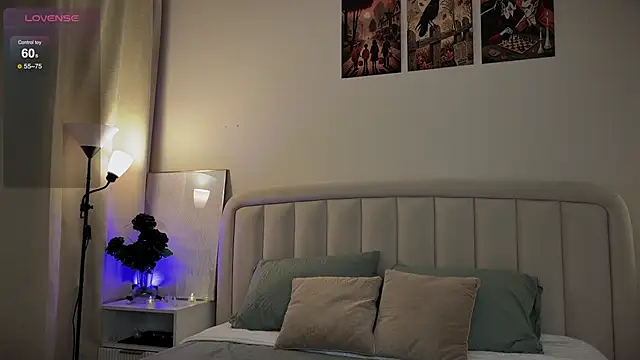 EvaForEva   online show from November 9, 3:08 pm