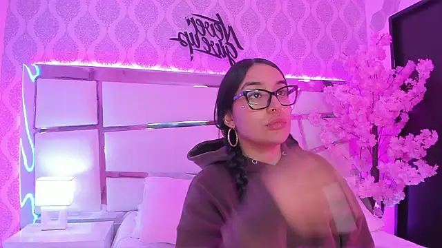 DevoraCarther online show from November 4, 3:06 pm